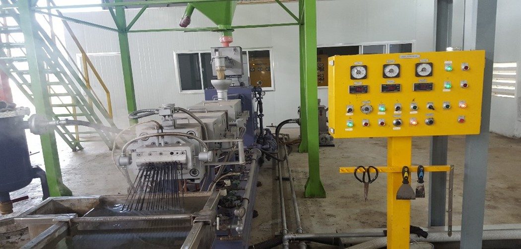 Strand pelletizing line at the TLG TECH plant